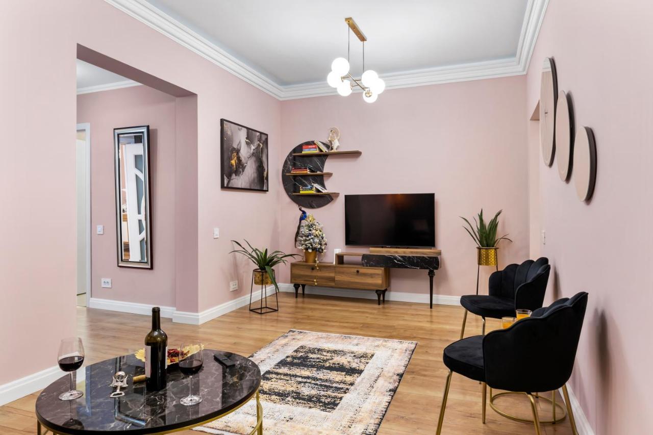Coquet By Art City Бухарест Экстерьер фото